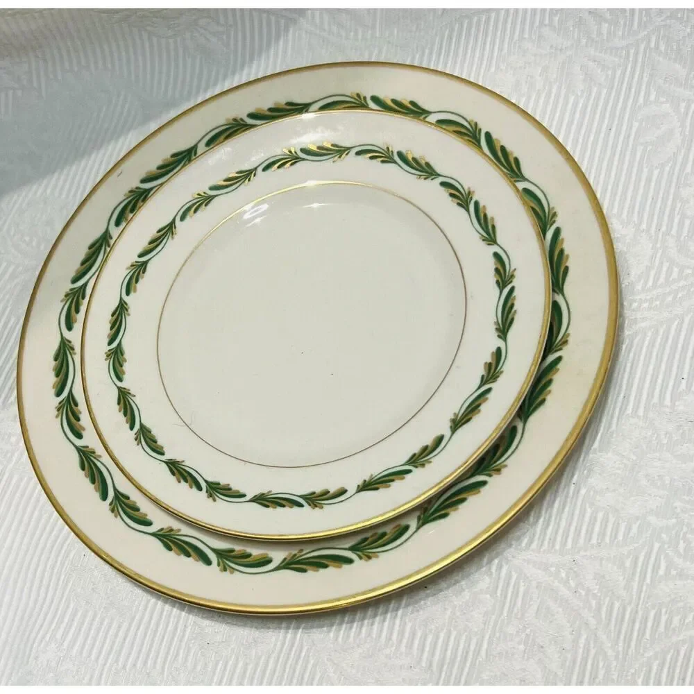 Franciscan Pottery Fine China Arcadia Green Salad & Bread Plate 8.5” & 6.5”‎ Vtg
